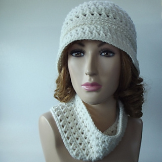Ribbed-brim-hat-and-cowl-1_small2