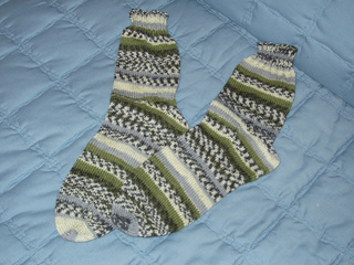 Toe-up_socks_small2