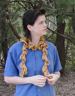 Rufflescarf1_small2
