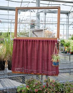 Curtain5_small2