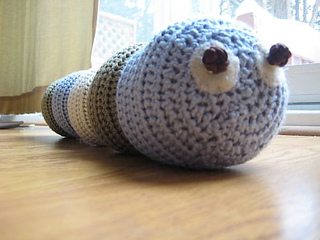 Hunters_caterpillar_small2