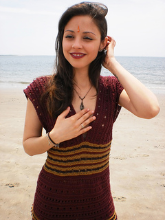 Malkah_shiri_designs_summer_2011_heart_small2
