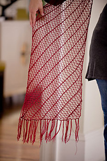 Biased-eyelets-stole-3_small2