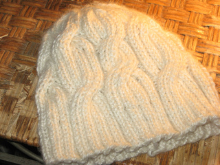 White_cable_small2