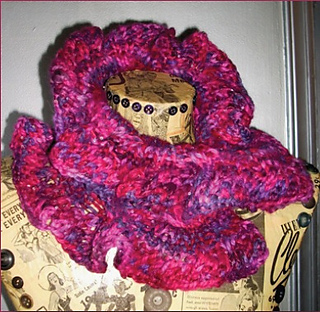 Moebius_mock_cable_cowl_small2