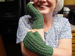 Woodside_mitts4_small2