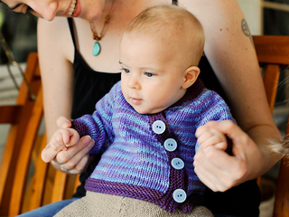 Grsweater_model_web_small2