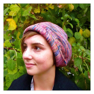 R-in-her-cap-5_small2