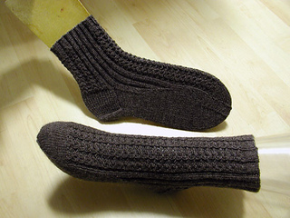 Extraweite-oma-socken_02_small2