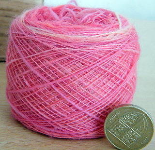 Pinkmerinohandspun1_small2