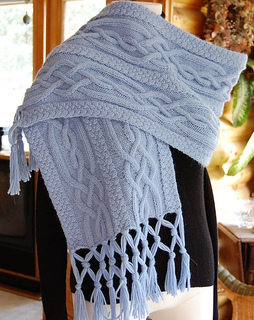 Narrow-celtic-shawl2_small2
