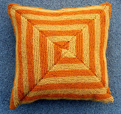 Roundabouts_cushion_small