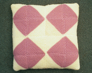 Square_1_600_small2