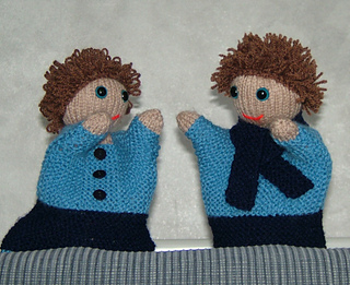 Twins_settee_small2
