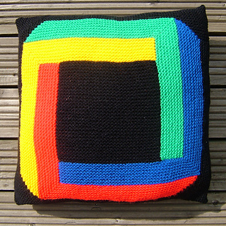 Front_1_small2