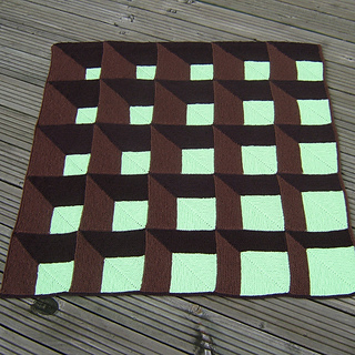 A_new_angle_view_2_square_small2