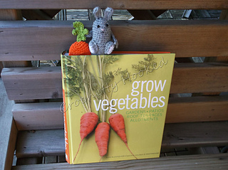 Hungrybunnygreypart1_small2