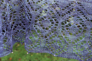 Lace_shawl_close_up_small2