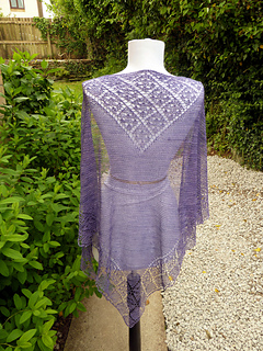 June_shawl_1_small2