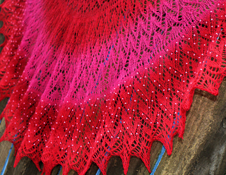 Laceball_delphine_5_small2