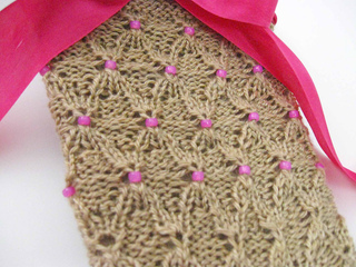 Bead-detail-tent_small2
