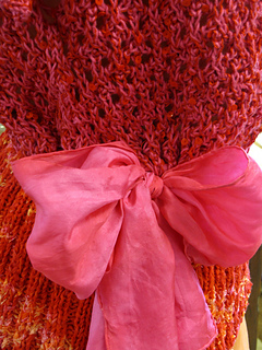 Silk_scarf_and_knit_orange_pink_close02_small2