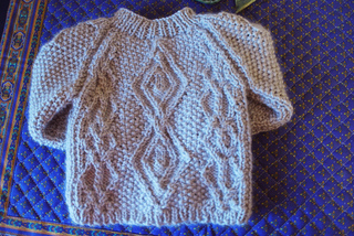 Cabled_baby_cardigan7_small2