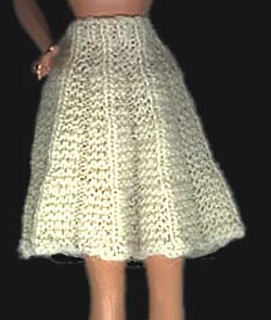 Fanpleatedbarbieskirt_small2