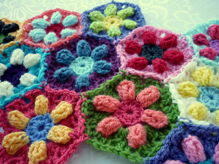 Ravelry: Puffed Daisy Hexagon pattern by P.S. I crochet