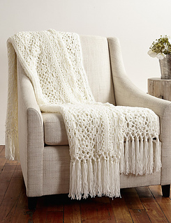 2web-patons-canadiana-c-irishlaceafghan-eng_small2