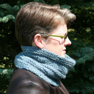 Ravelry: Quick Neck Gaiter pattern by Carole Schumann