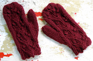 Red_elf_2_small2
