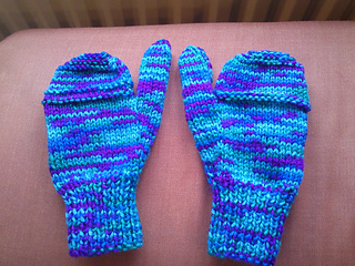 Ravelry: Childrens mittens pattern by Operation Christmas ...