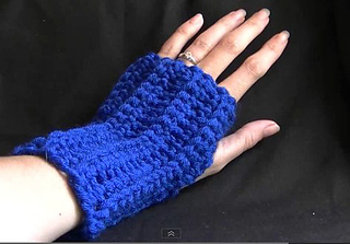 Ass_fingerless_gloves1_small2