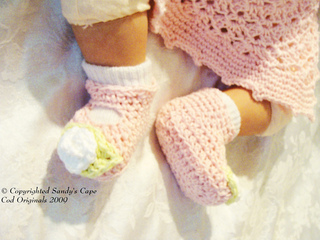 My_pink_booties_small2