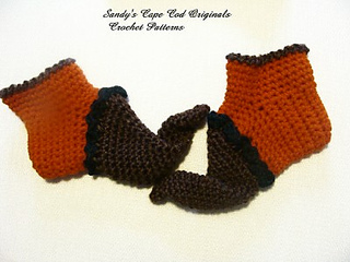 Pumpkin_elf_booties_me_small2