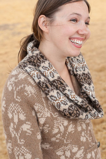 Esther_scarf_detail_small2
