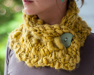 Wasabi_cowl-2_small2
