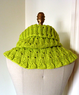 Cowl_ruffle_lace_004_small2