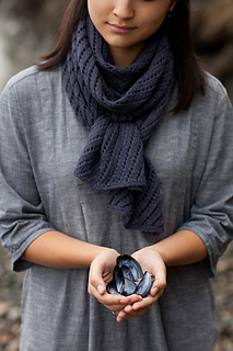 Diagonal-lace-scarf2_small2
