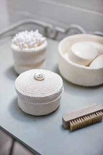 Crocheted-baskets4_small2