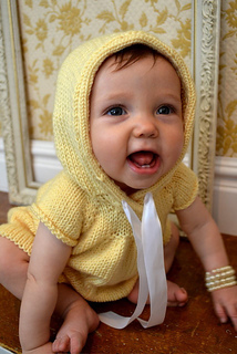 Lucy_top_hood_ayva_small2