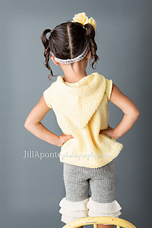 Lucy_top_hood_olivia_small2