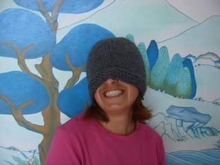 Compassioknitter-simplicity_hat_015_small2
