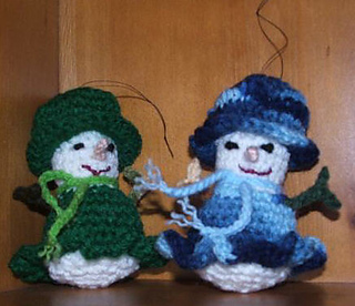 Snowoman_ornament_002_small2
