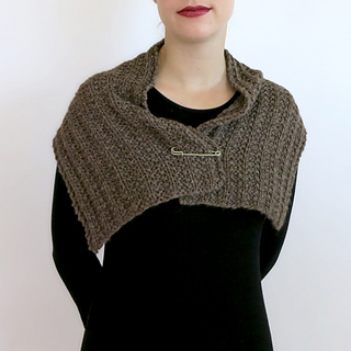 Fear-of-commitment-cowl-01_small2