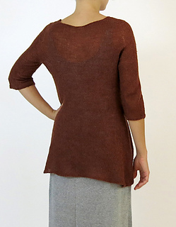 Lulu-model-back-02-130910_small2