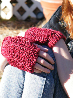 Lucia_mitts1_small2