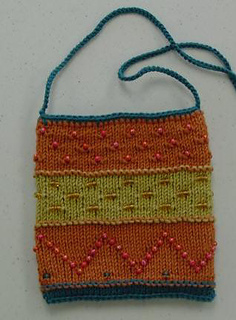 Beaded_knitting_bag_small2
