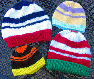 Festive_occasion_knit_hats_4_tog_fix_outside_small2